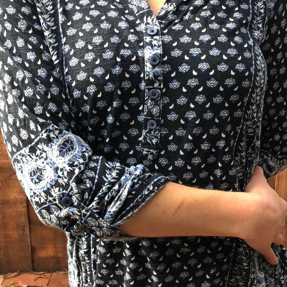 Tunic - Picture 2 of 2
